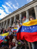 Argentina es el octavo país del mundo con más población venezolana