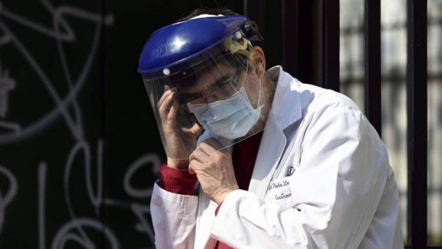 imagen Informaron 105 nuevos fallecimientos por coronavirus en Argentina