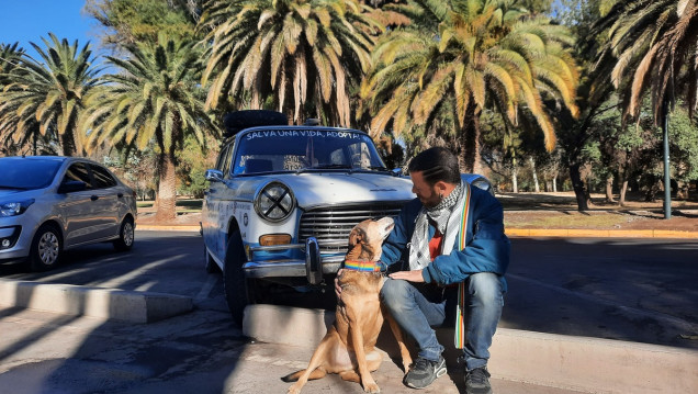 imagen "Argentina con mis perros", por las rutas concientizando sobre castración y adopción canina