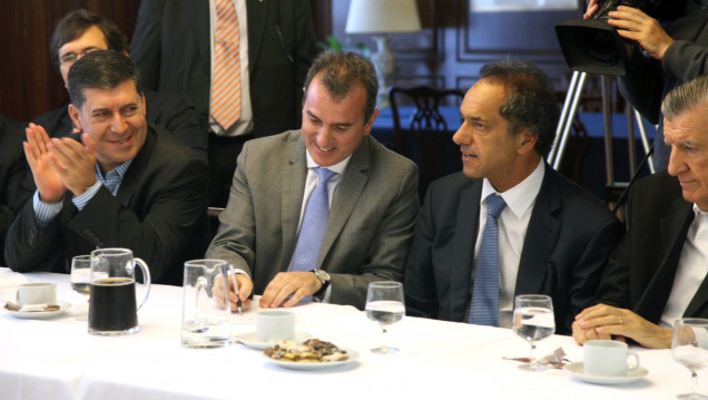 imagen Pérez firmó junto a Scioli, Gioja y Beder el Compromiso por la Vitivinicultura