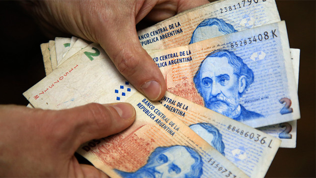 imagen Extendieron el plazo para cambiar billetes de 2 pesos en los bancos