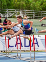 De la UNCUYO a la élite del atletismo: Renzo Cremaschi, el segundo argentino en bajar a 13 segundos en vallas