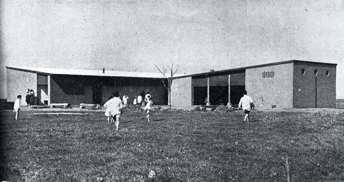 La construcción de las escuelas rurales impulsó el desarrollo territorial y la industria local 