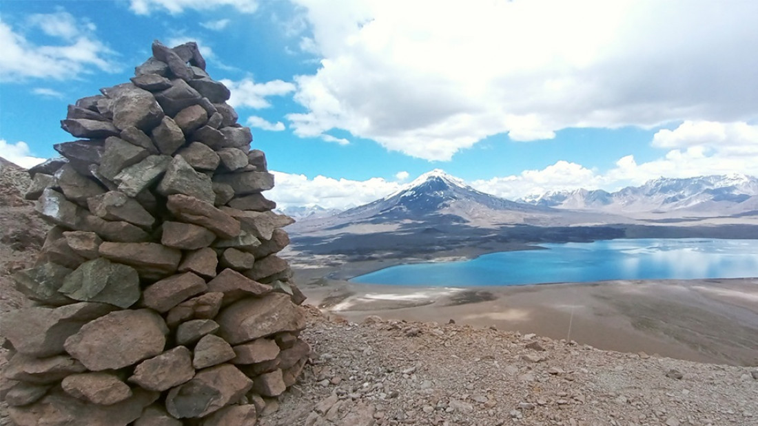 Descubrieron un paisaje sagrado inca en la Laguna del Diamante