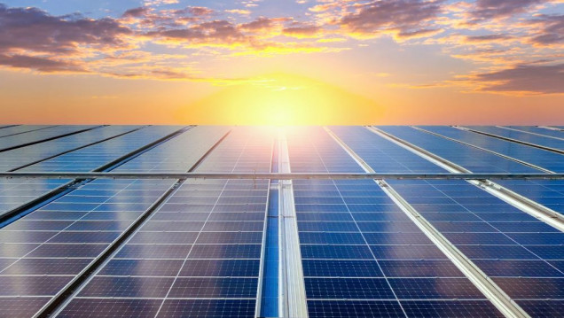 imagen Mendoza sumará más de 500 mil paneles solares en dos nuevos parques fotovoltaicos 