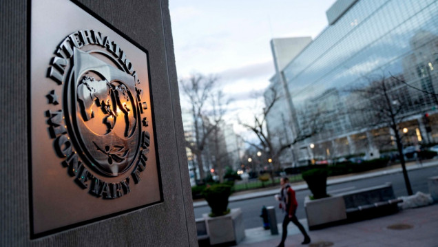imagen Argentina cumplió con las metas del acuerdo con el FMI y pasó la primera revisión