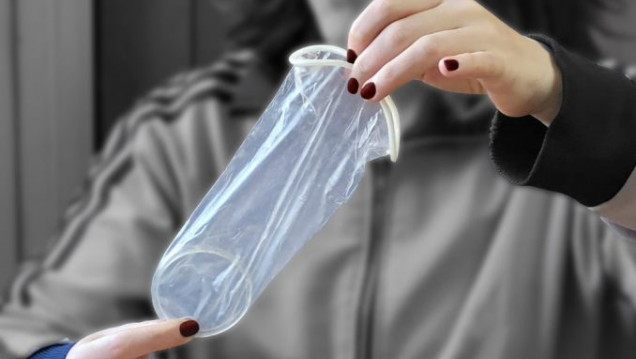 imagen Mujeres argentinas prueban el preservativo vaginal: el 96% lo recomendaría a otras personas 
