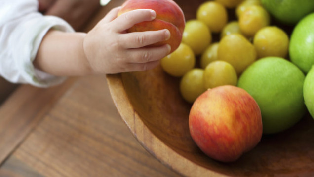 imagen Niños, niñas y adolescentes consumen solo el 20% de las frutas y verduras recomendadas