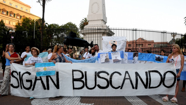imagen "Sigan buscando", pidieron familiares de los tripulantes del submarino en Plaza de Mayo