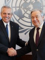 Alberto Fernández le pidió al titular de la ONU retomar las negociaciones por la soberanía de las Malvinas
