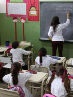 Desde agosto, Mendoza sumará media hora de clases en las escuelas primarias