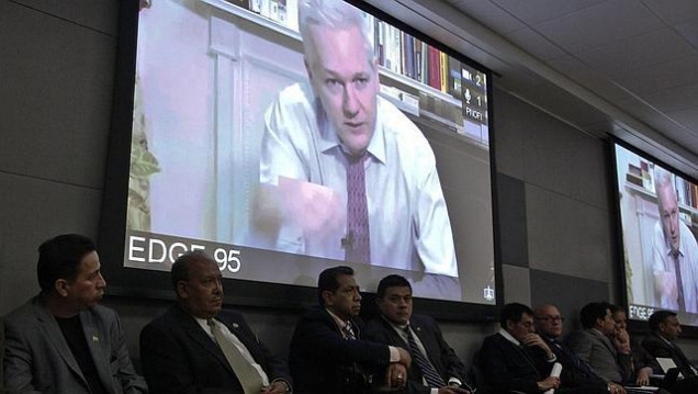 imagen El fundador de Wikileaks marcó la cancha ante la ONU 