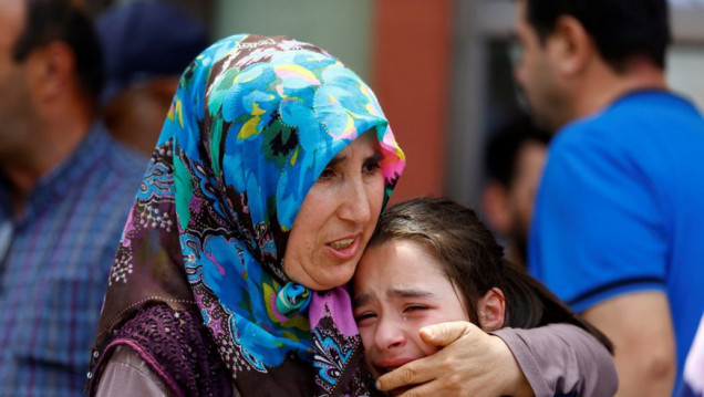 imagen Turquía: dos muertos y 21 heridos por un atentado con coche bomba