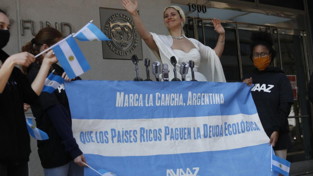 imagen Canjear deuda por acciones climáticas, la propuesta de una ONG argentina al FMI 