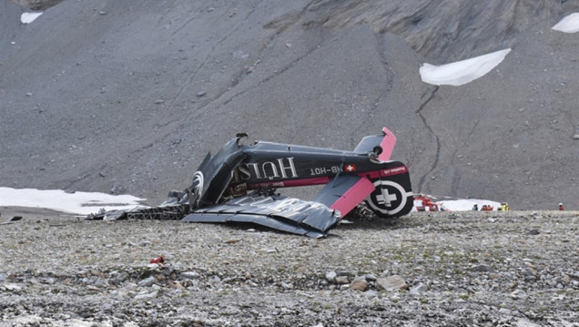imagen Se desconocen las causas de la caída del avión en Suiza