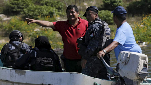 imagen Asesinan al líder de la policía que buscaba a los 43 de Ayotzinapa