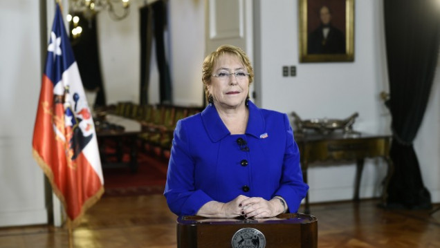 imagen Bachelet presenta ante el Congreso su proyecto de educación gratuita