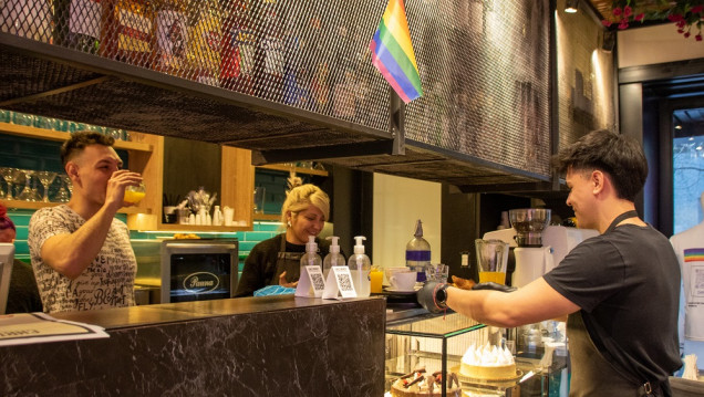 imagen Mendoza tiene su primer café comprometido con los derechos laborales de la comunidad LGBTIQ+