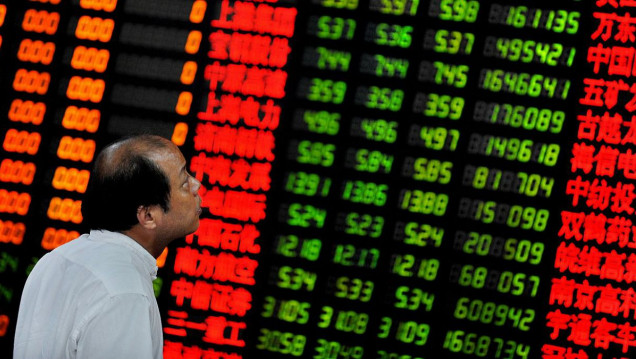 imagen La Bolsa de Shangai cae 8,49 % y arrastra a sus pares de Europa