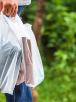 Bolsas plásticas: cómo reutilizarlas para lograr una economía circular