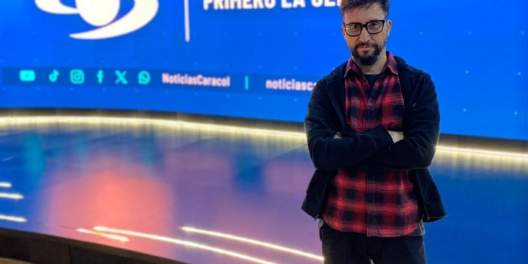 De Bradley a Musk, la ruta del periodista que no muere en el intento 