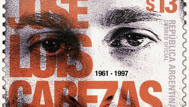 imagen Homenaje a Cabezas: su rostro reflejado en un sello postal