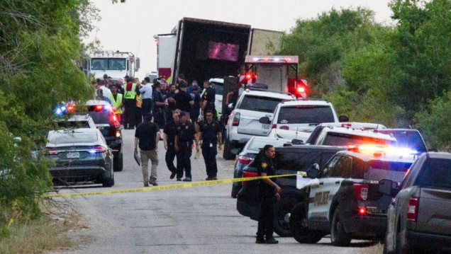 imagen Hallan sin vida a inmigrantes en un camión en el sur de Estados Unidos y se reaviva el debate sobre las fronteras