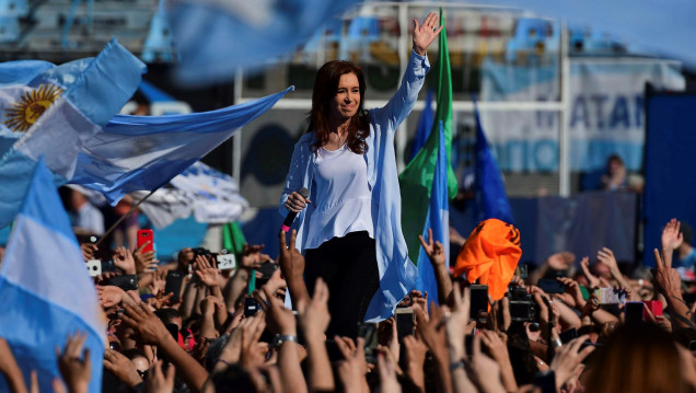 imagen CFK, entre Perón y Nisman