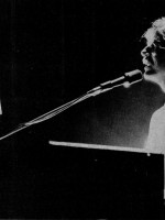 A 40 años de "Yendo de la cama al living", el disco con el que Charly García despegó como solista