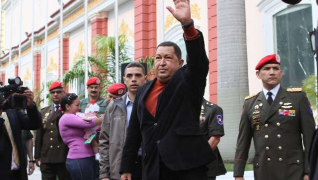 imagen Chávez consolida poder popular
