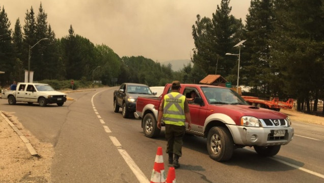imagen Ayuda internacional refuerza lucha contra el peor incendio forestal en la historia de Chile