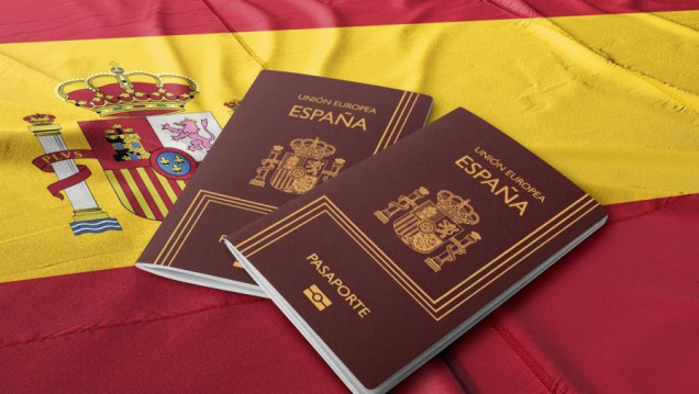 imagen Rige la "Ley de nietos": quiénes pueden tramitar la ciudadanía española
