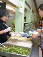 Los comedores de la UNCUYO reabren su servicio de almuerzos y delivery