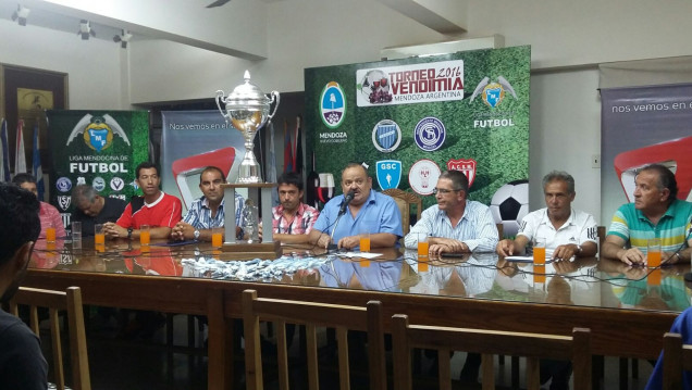 imagen El viernes 15 arranca el Torneo Vendimia de Fútbol "de la paz"