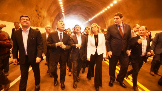 imagen Cornejo inauguró el túnel Cacheuta-Potrerillos y adelantó nuevas obras