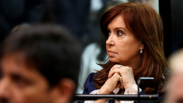 imagen La Justicia aceptó como querellante a Cristina Fernández en la causa por el atentado 
