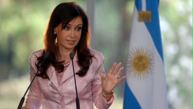 imagen Cristina quiere ir a la Cumbre del Mercosur como virtual candidata al Parlasur