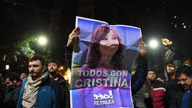 imagen Cristina se defiende con sus redes sociales tras el pedido de prisión por 12 años