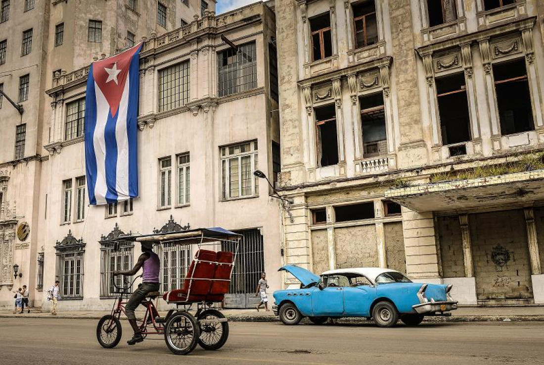 Estados Unidos y Cuba reanudan sus relaciones diplomáticas