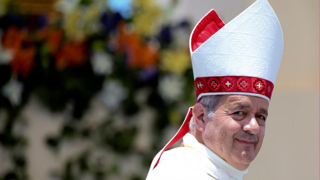 imagen El Papa acepta la renuncia de tres obispos chilenos