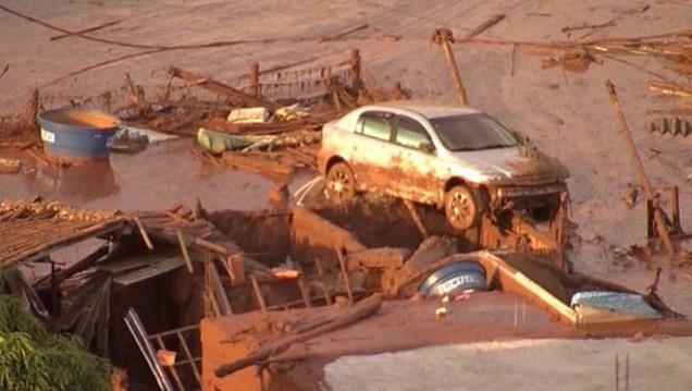 imagen Se derrumbó un depósito de residuos mineros en Brasil