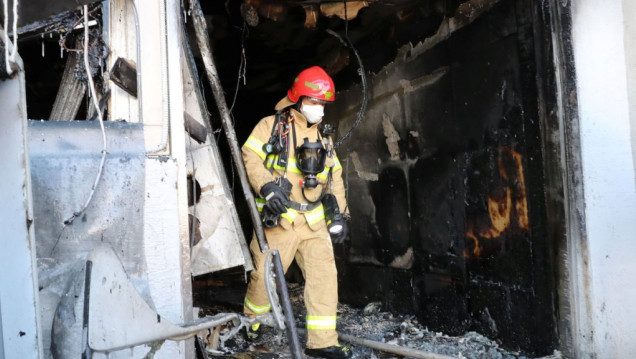 imagen Tragedia en Corea del Sur: un incendio en un hospital se cobró 37 víctimas