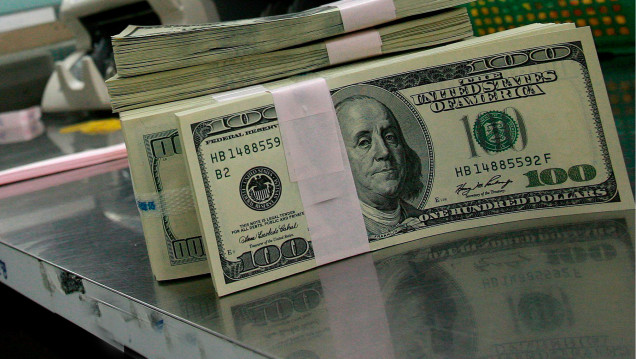 imagen Nuevo récord: el dólar subió 13 centavos y cerró en $ 17,18