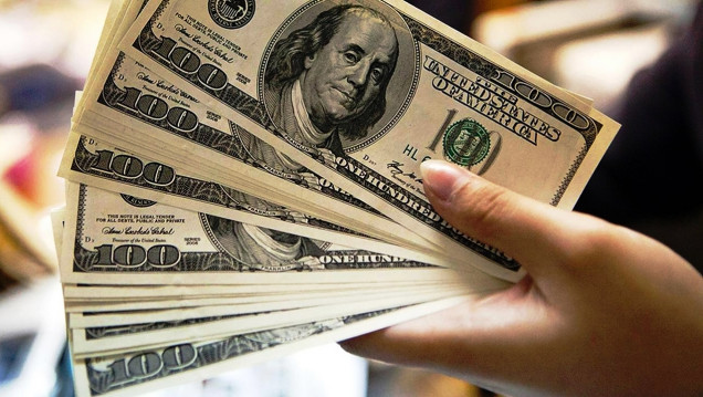 imagen El dólar cerró por encima de los $40 en Mendoza 