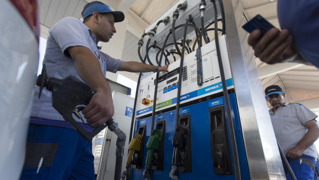 imagen Estacioneros afirman que en julio los combustibles subirán casi 3 %