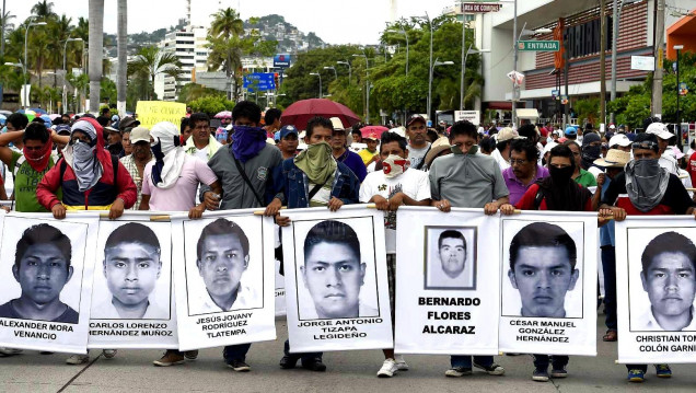 imagen Los 43: antropólogos argentinos criticaron a la fiscalía mexicana