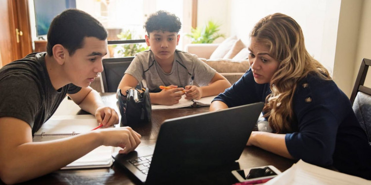 Más allá de la pedagogía: "Para educar hay que aplicar políticas de cuidado"