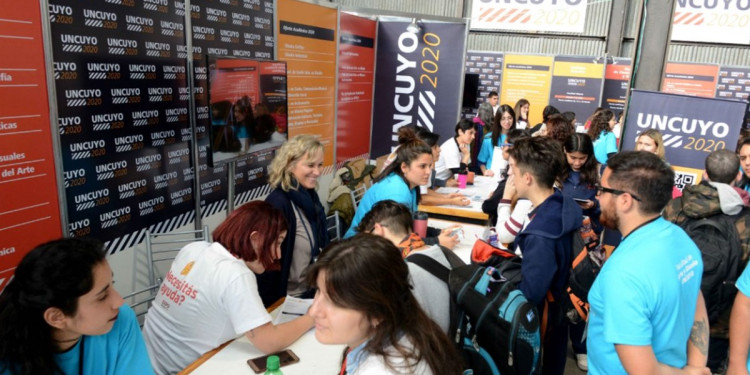 Estudiantes podrán viajar gratis a la Expo Educativa 2024 