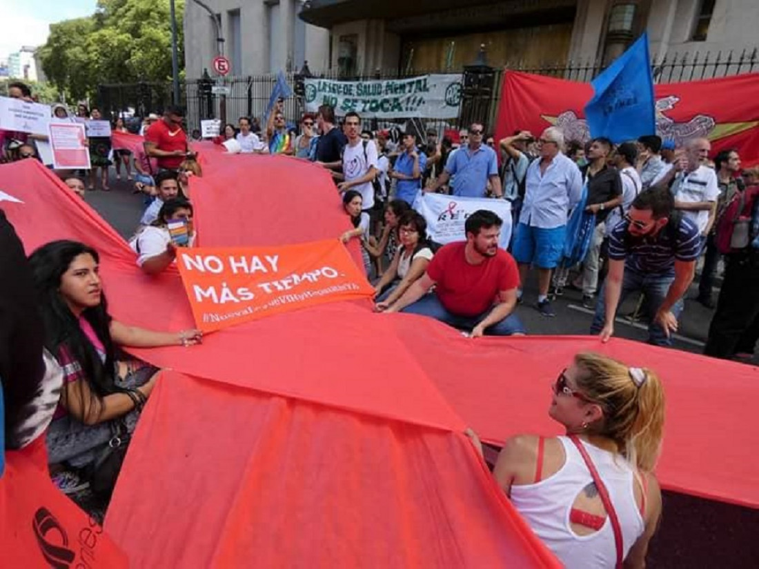 Malestar y preocupación por el recorte de fondos destinados a programas de prevención del VIH