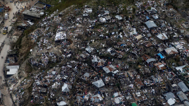 imagen Son más de 400 los muertos en Haití tras el paso del huracán Matthew